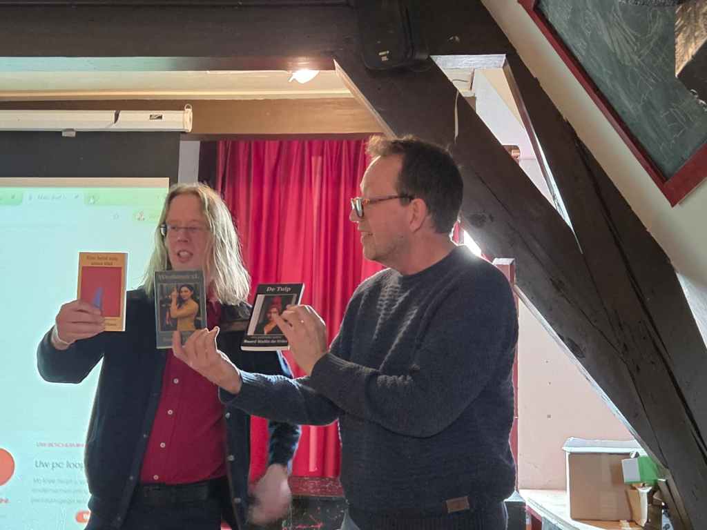 Frans en Ruard op studentenvereniging SSR-Leiden, foto Lily Hamouche-van Hilten